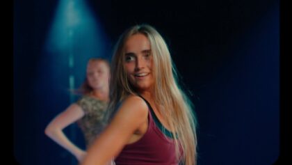 Kisi Na Kisi Se (Official Music Video)